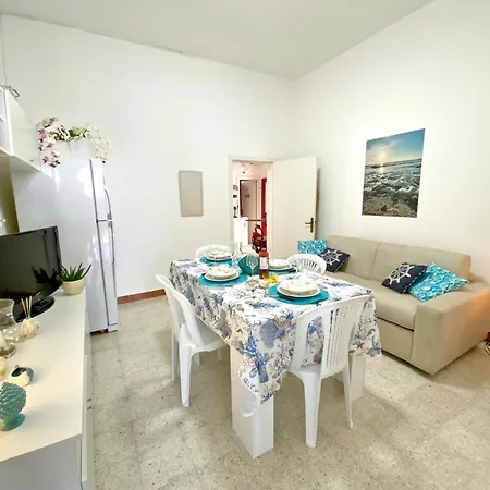 Aria Di Mare Mancaversa - Elegante Appartamento Marina di Mancaversa Exterior photo